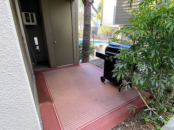 3rd image of 4545 Collwood Blvd Unit 13