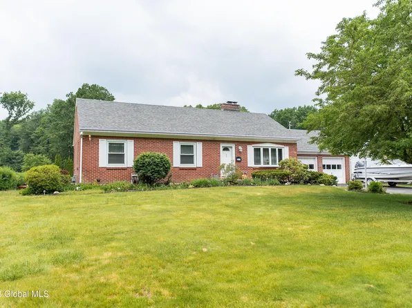 23 Woodside Drive, Glenville, NY 12302
