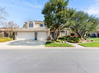 10246 N Sterling Ln, Fresno, CA 93730