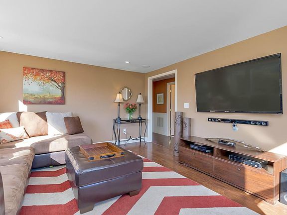 5th image of 613 McKinley Ave
