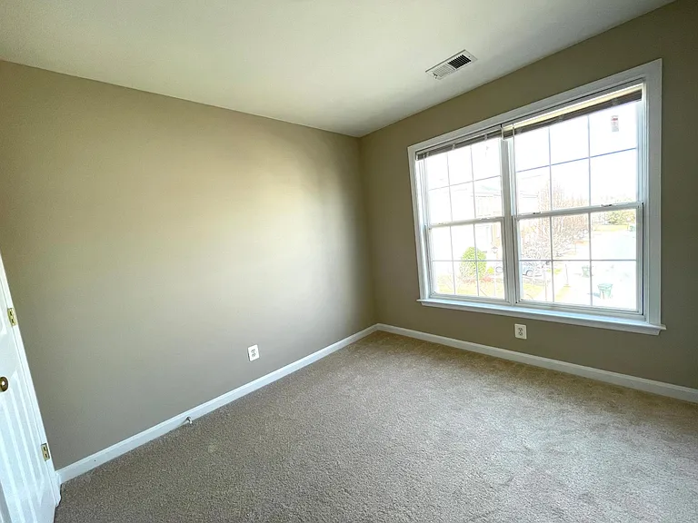8203 Singleleaf Ln — Photo 26
