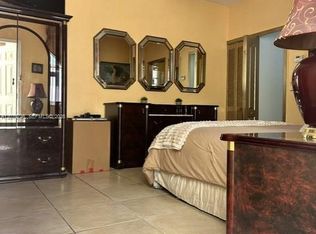 15492 SW 39th St, Miami, FL 33185