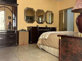 15492 SW 39th St, Miami, FL