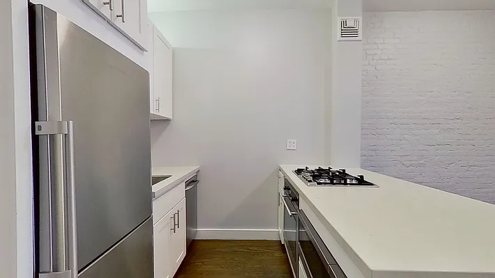 Rented by Compass | media 27