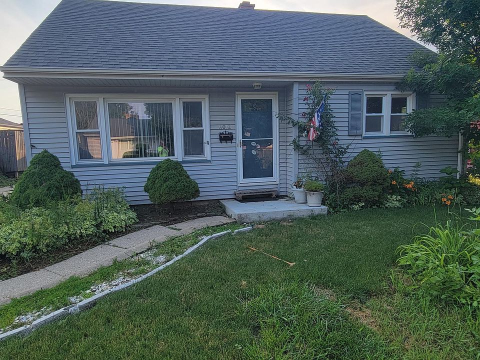 1st image of 6012 44th Ave