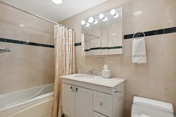 Sold by Compass | media 9