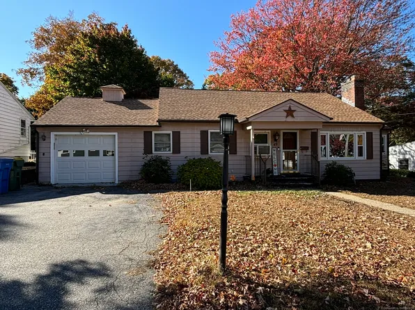 49 Pineridge Road, Waterbury, CT 06706