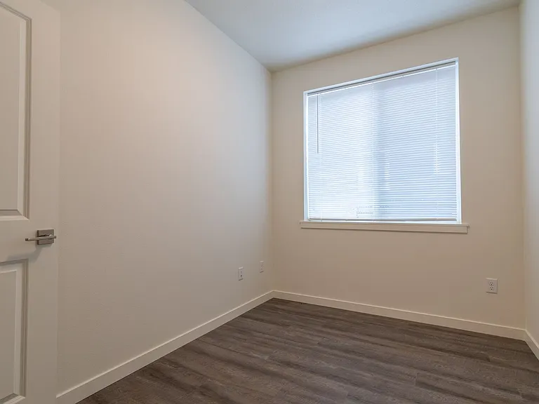 2630 NE Dekum St — Photo 21