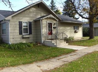 2215 Juniper Ave, Slayton, MN 56172