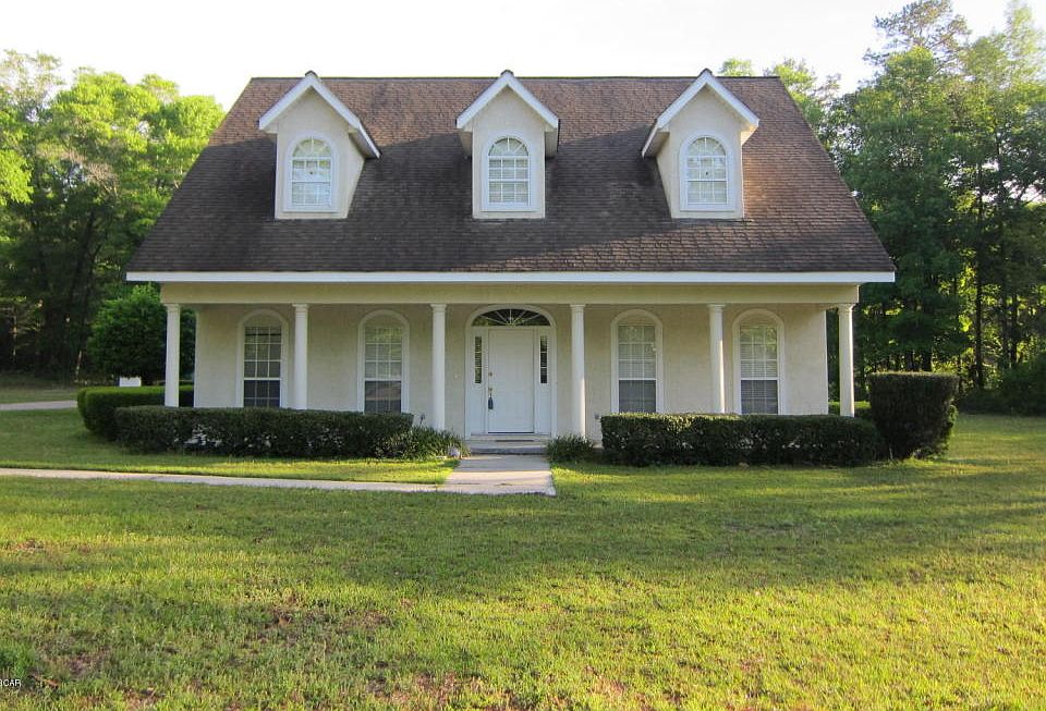 1st image of 5198 Clubhouse Dr
