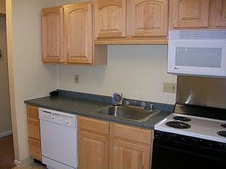 3rd image of 5418 Valley Green Dr #20D5