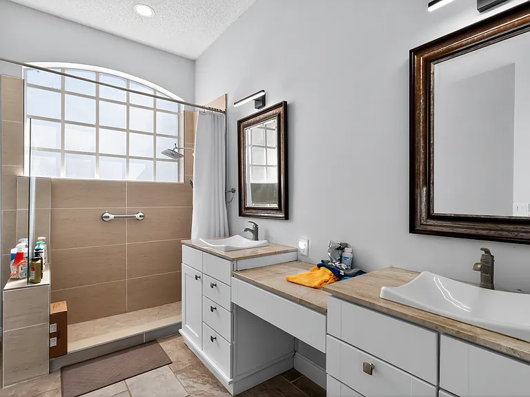 14402 Mandolin Dr — Photo 22