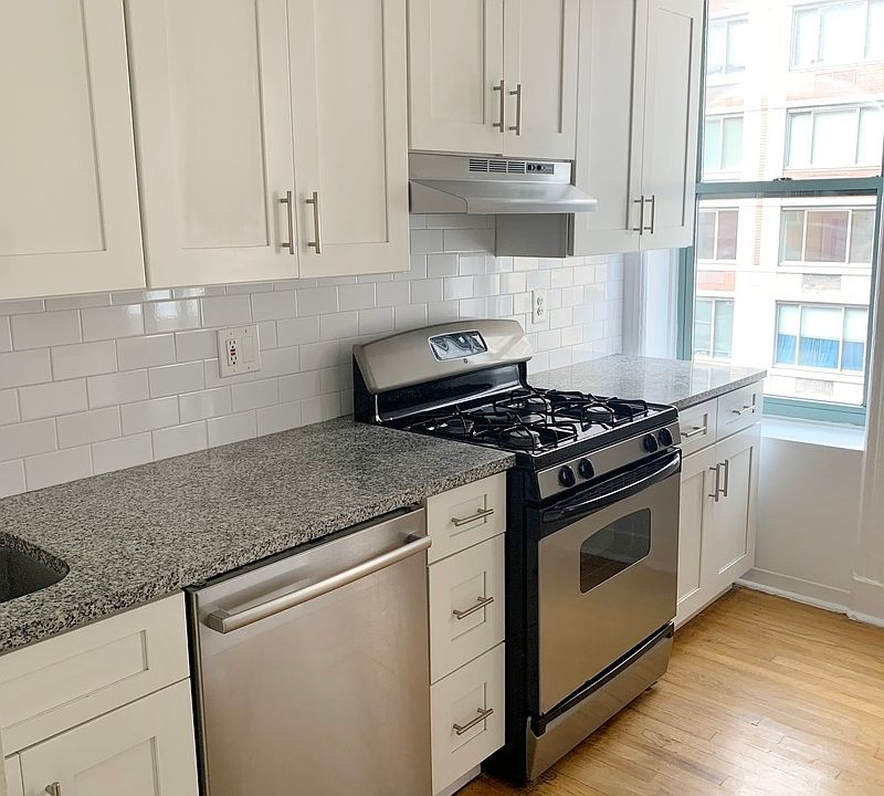 1st image of 151 E 96th St #3N