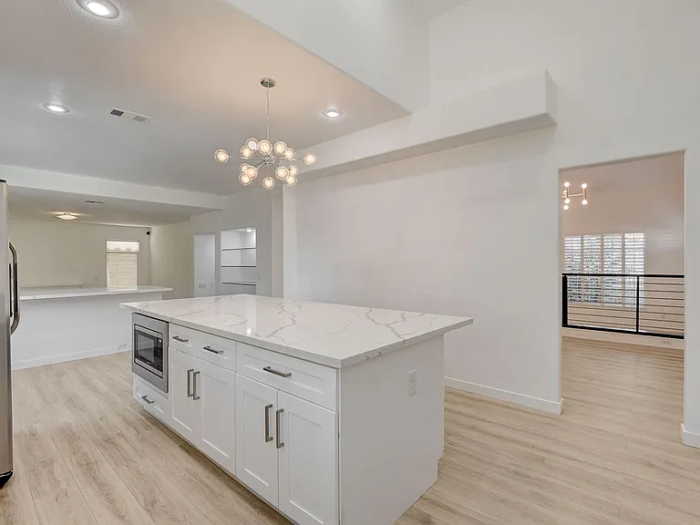8401 Desert Quail Dr — Photo 22