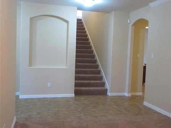 5th image of 6101 Marble Falls Dr