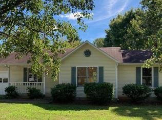 33 Veterans Ave, Bowling Green, KY 42104