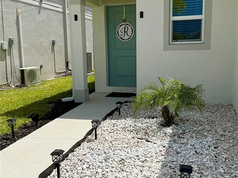 12119 Shortleaf Pine Trl — Photo 1