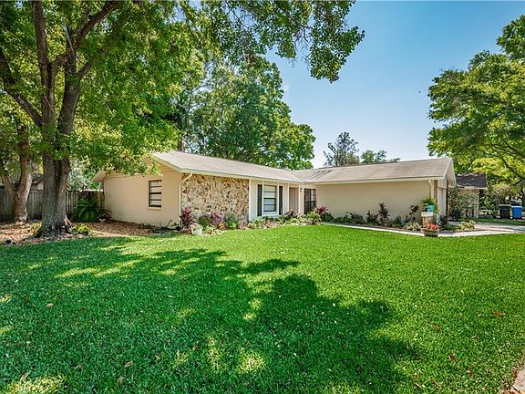 2nd image of 15711 Warbler Pl