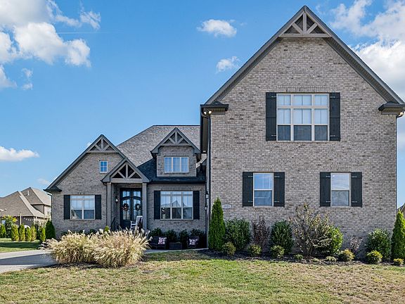 2nd image of 1021 Keeneland Dr