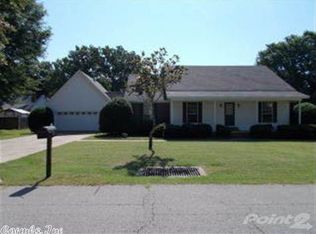 402 Lee Ln, Beebe, AR 72012