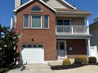 227 W Pine St, Long Beach, NY