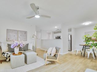 345 S 78th St APT 206, Omaha, NE 68114