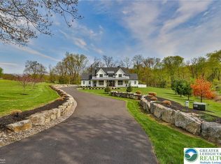 4850 W Hopewell Rd, Center Valley, PA 18034