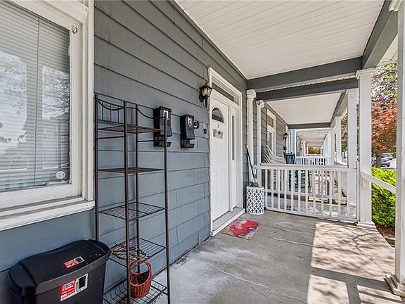 2nd image of 507 Green St