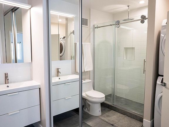 5th image of 3644 Indiana St #6