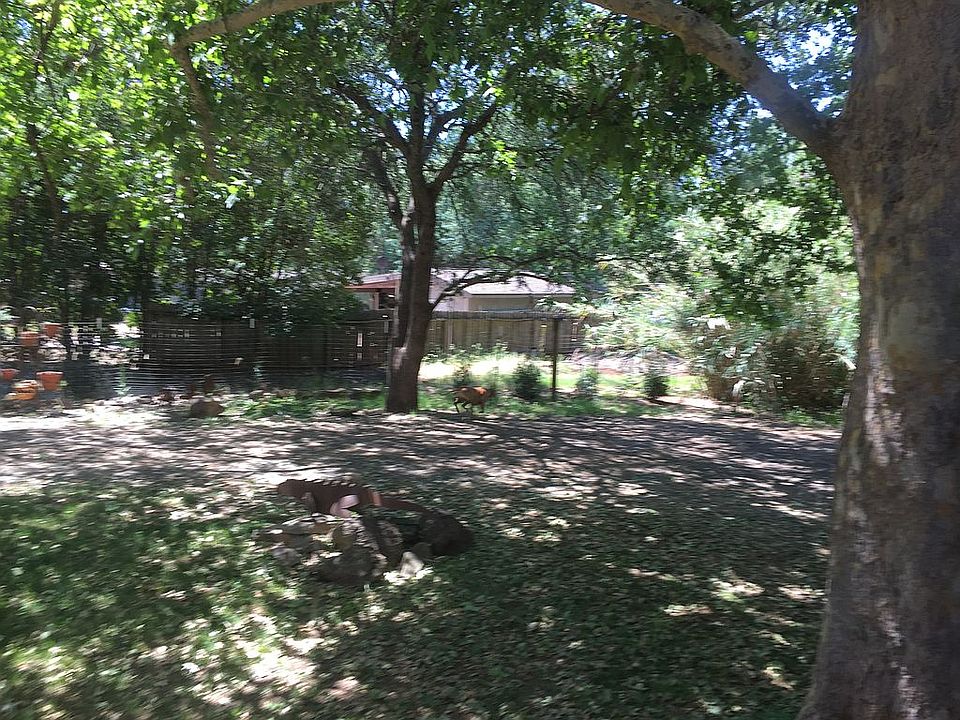 2nd image of 4000 Dawnbreaker Ln