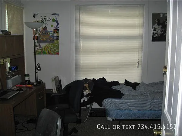 502 E Ann St — Photo 18