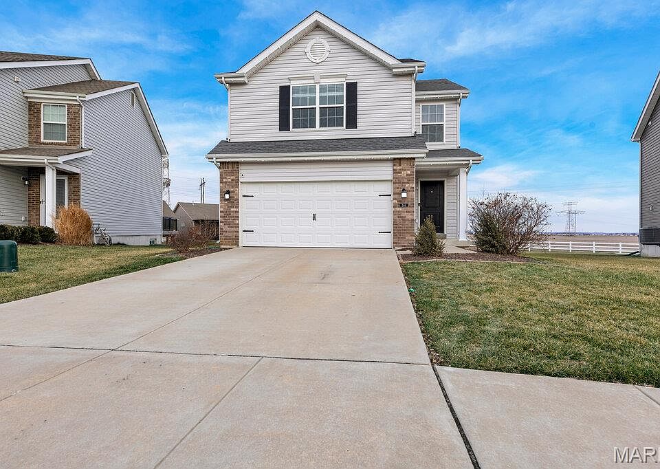 1st image of 346 Charlestowne Place Dr