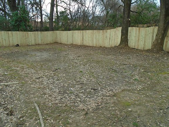 4th image of 3719 King James Dr