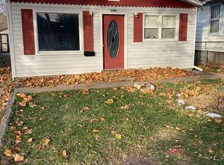 2849 S 14th St, Springfield, IL 62703