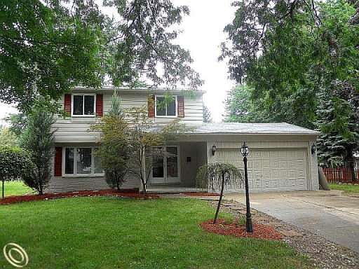 5th image of 39899 Spitz Dr