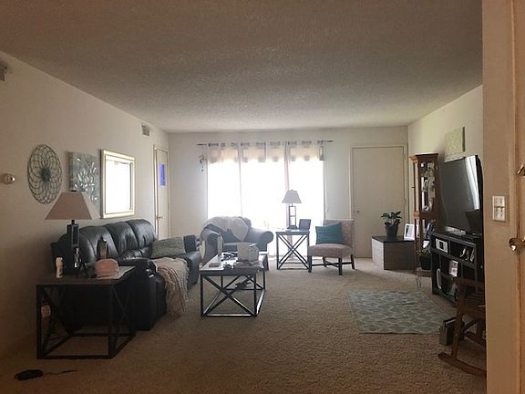 2nd image of 211 Southbrooke Dr APT 5