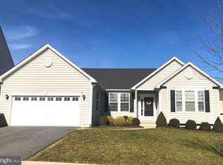 33 Glenbrook Rd, Ranson, WV 25438