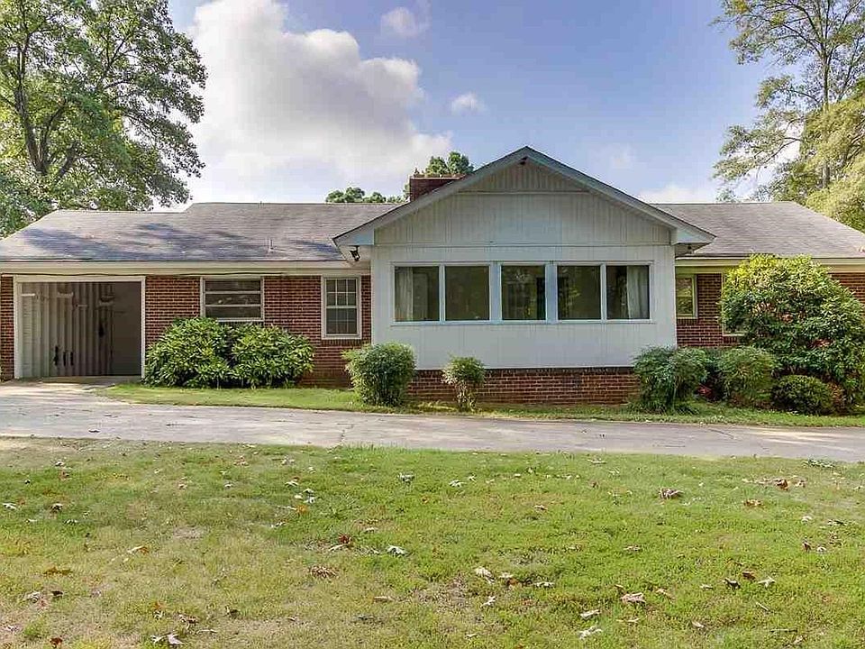 1st image of 112 Birchwood Dr