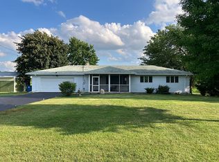 10935 Lawrence Hwy, Nashville, MI 49073