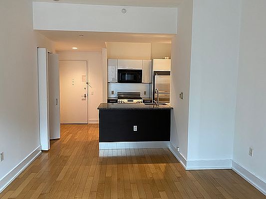 1st image of 350 W 42nd St APT 18H