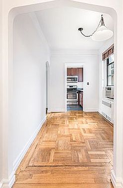 5th image of 129 W 89th St APT 42