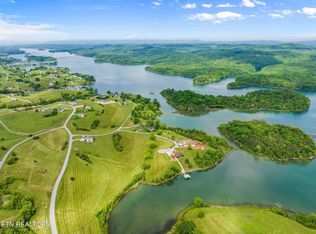 11 Edith Ln, Sharps Chapel, TN 37866