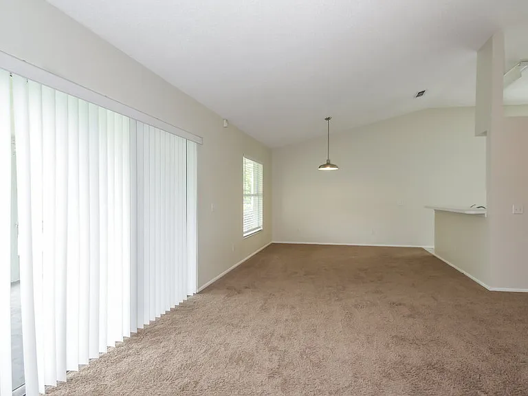 4814 11th Avenue Cir E — Photo 3