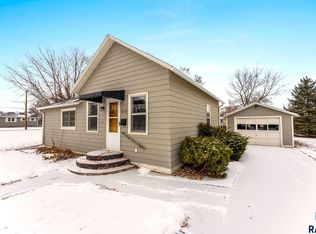 510 S Cedar St, Canton, SD 57013