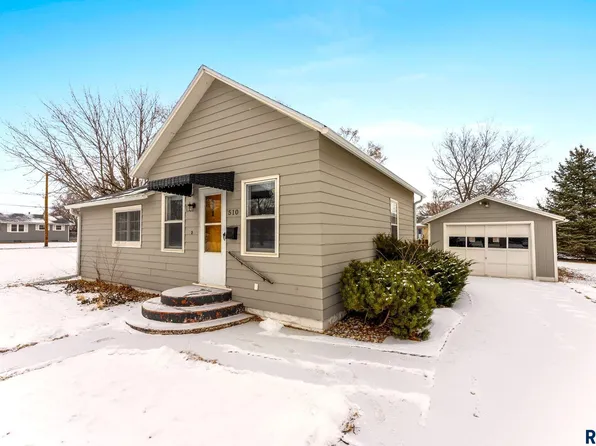 510 S Cedar St, Canton, SD 57013