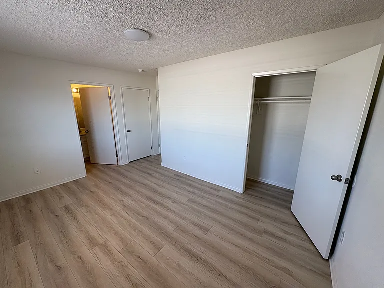 7627 Laurel Cyn Blvd — Photo 4