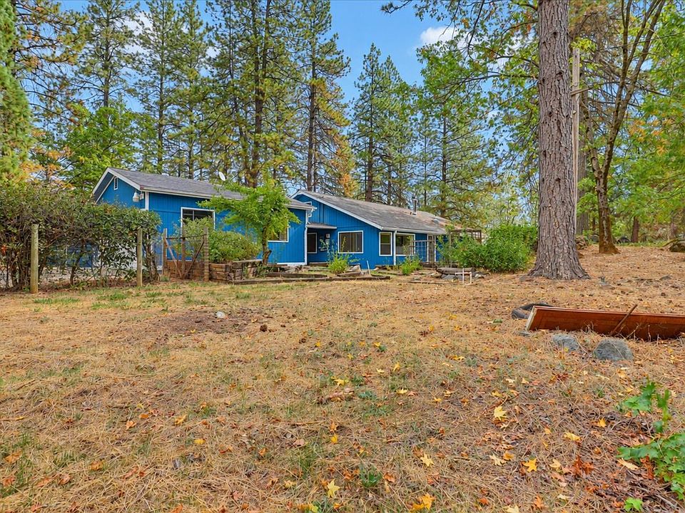 1st image of 15984 Brooks Rd