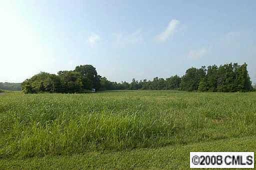 3rd image of Oooo S Lancaster Hwy