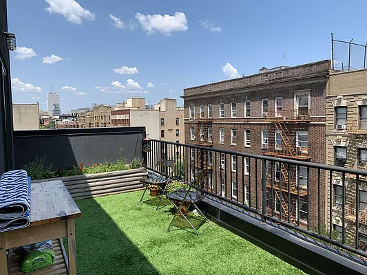 Rented by Smart City Real Estate LLC | media 7