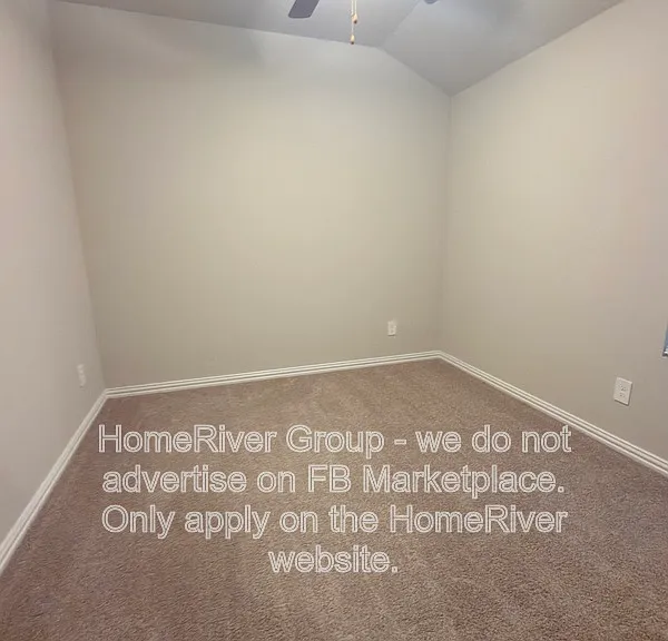 2385 Aspen Hill Dr — Photo 8